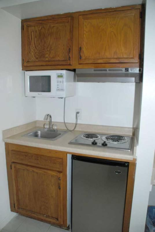 מנסאס Home Style Inn מראה חיצוני תמונה